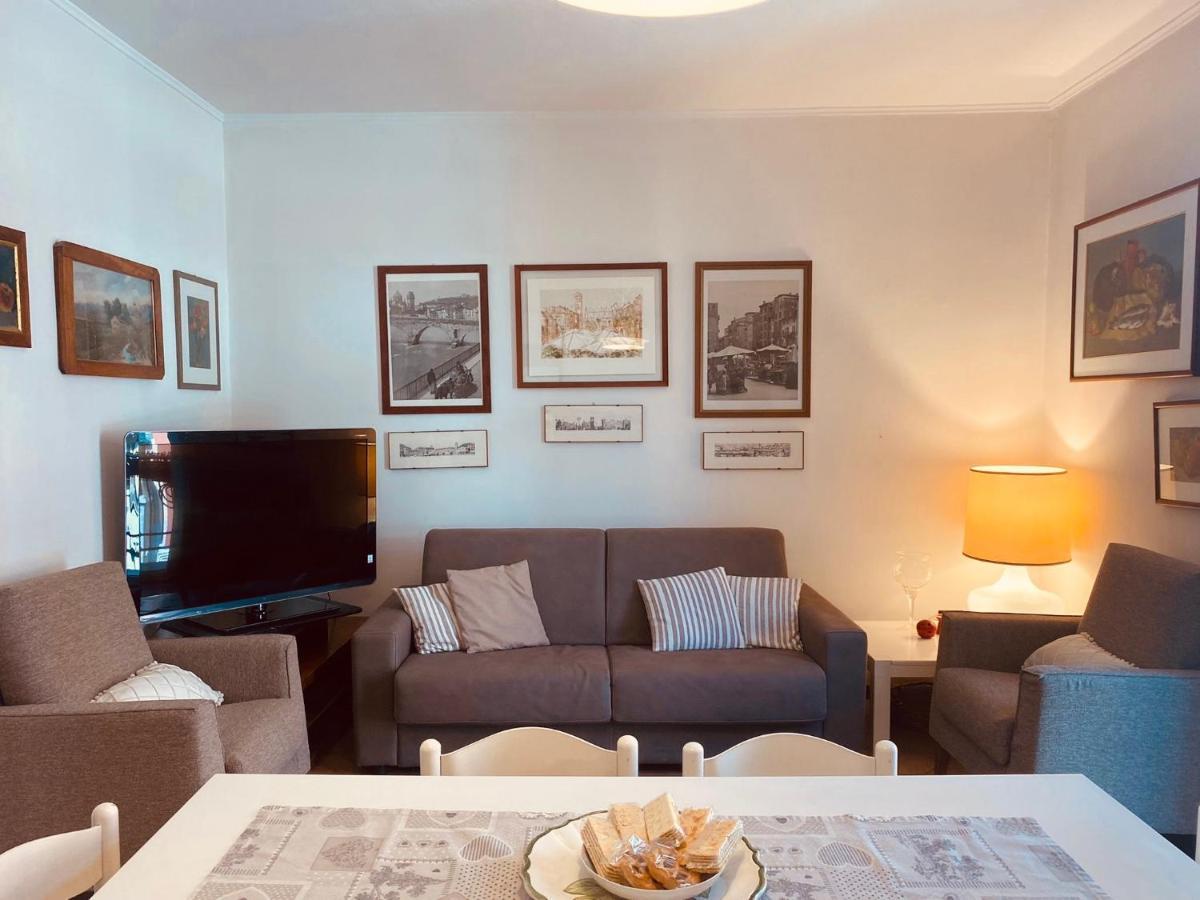 Il Balcone Di Aurora Apartment เวโรนา ภายนอก รูปภาพ