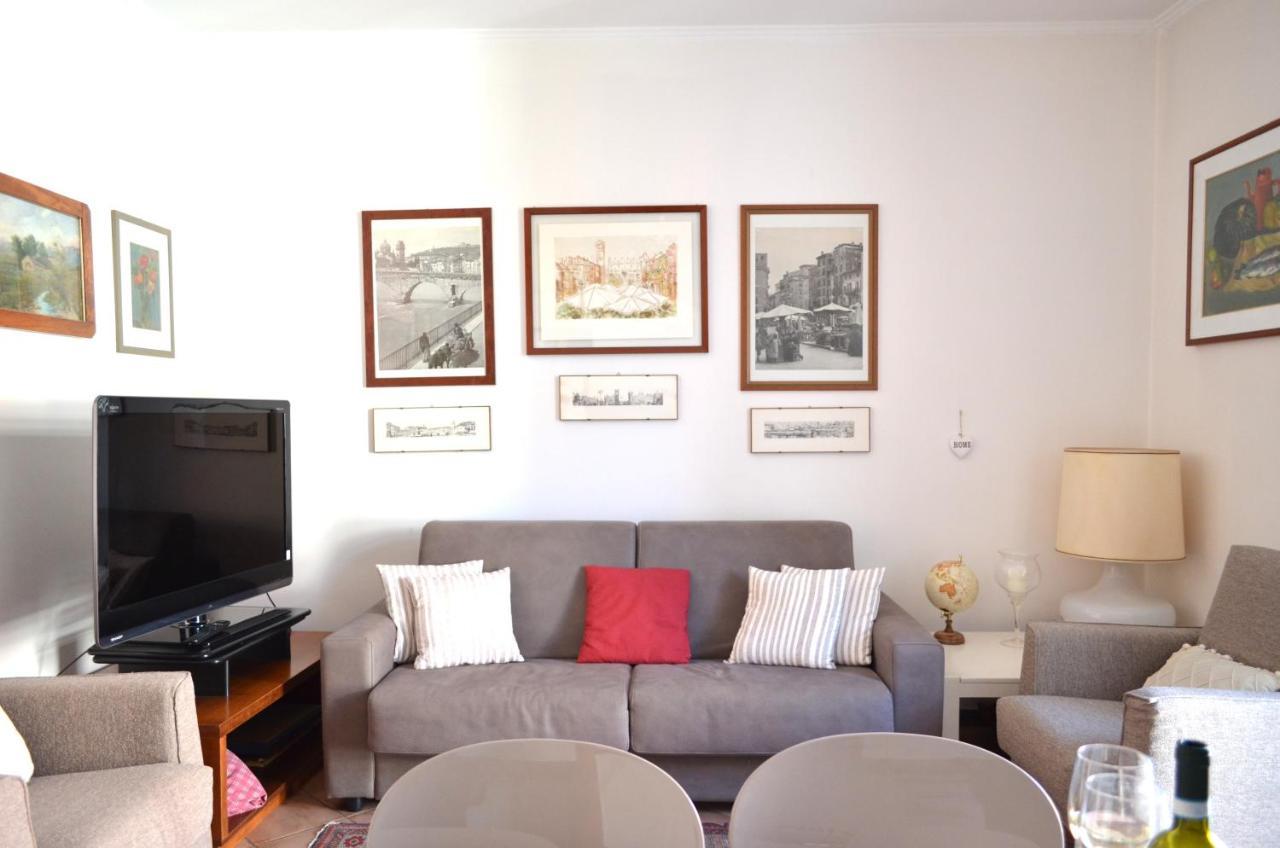 Il Balcone Di Aurora Apartment เวโรนา ภายนอก รูปภาพ